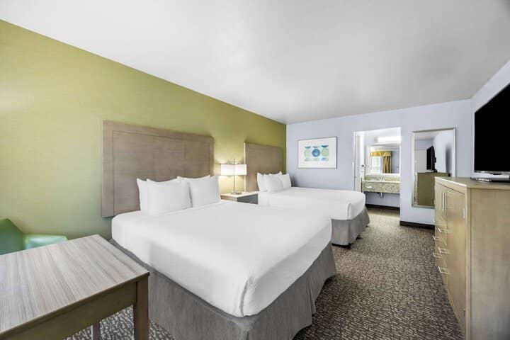 Room 20 of 46